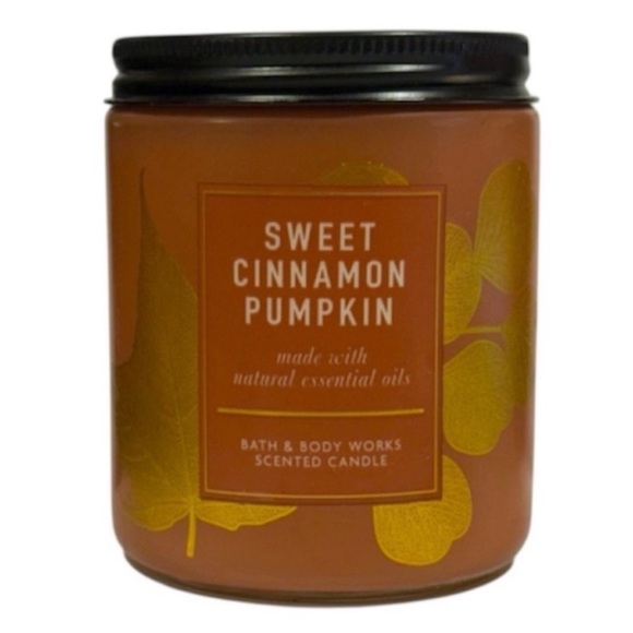 Sweet Cinnamon Pumpkin Candle - Picture 2 of 2